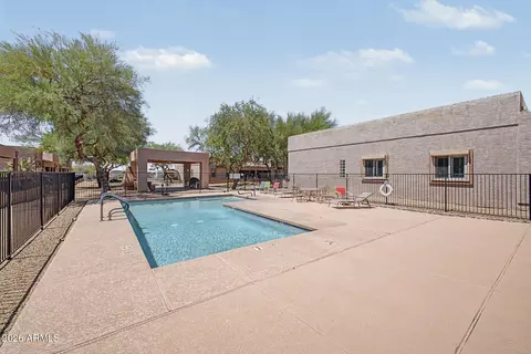 Exterior - 948 S Lawther Dr, Apache Junction, AZ 85120 photo 4 of 14
