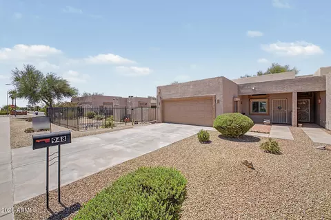 Exterior - 948 S Lawther Dr, Apache Junction, AZ 85120 photo 2 of 14