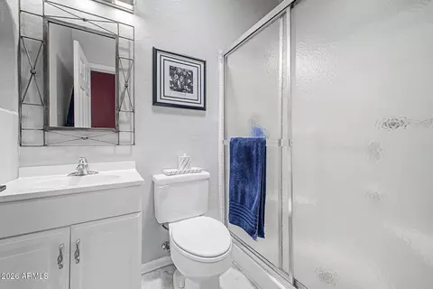 Bath - 948 S Lawther Dr, Apache Junction, AZ 85120 photo 3 of 3