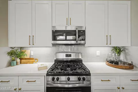 Kitchen - 1812 E Sagebrush St, Gilbert, AZ 85296 photo 5 of 5