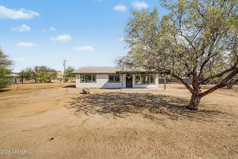 42845 N 7th Ave, New River, AZ 85087