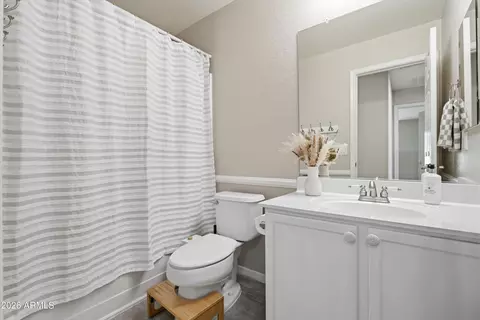 Bath - 3336 E Joseph Way, Gilbert, AZ 85295 photo 3 of 3