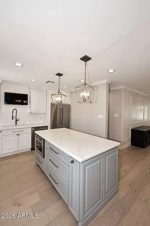 Kitchen - 2230 E Devonshire Ave, Phoenix, AZ 85016 photo 5 of 5