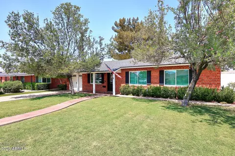 Exterior - 2230 E Devonshire Ave, Phoenix, AZ 85016 photo 2 of 17
