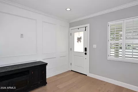 Entry Way - 2230 E Devonshire Ave, Phoenix, AZ 85016 photo 1 of 2