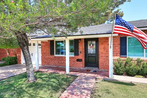 Exterior - 2230 E Devonshire Ave, Phoenix, AZ 85016 photo 3 of 17