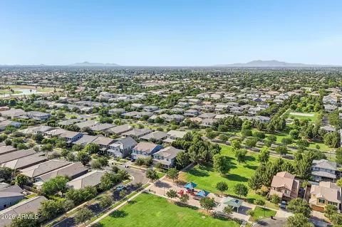 View/Area - 2968 E Appaloosa Rd, Gilbert, AZ 85296 photo 4 of 13