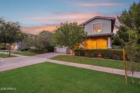 Exterior - 2968 E Appaloosa Rd, Gilbert, AZ 85296 photo 9 of 11