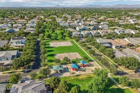 View/Area - 2968 E Appaloosa Rd, Gilbert, AZ 85296 photo 9 of 13