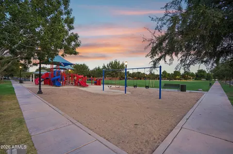 View/Area - 2968 E Appaloosa Rd, Gilbert, AZ 85296 photo 8 of 13
