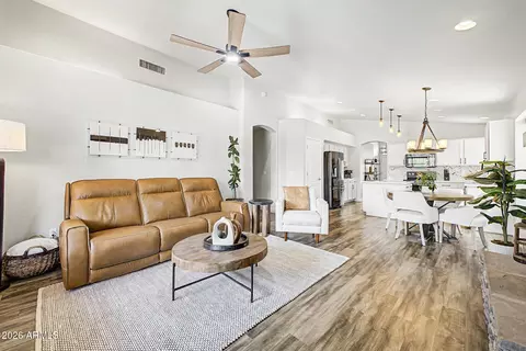 Living - 4327 E Tether Trl, Phoenix, AZ 85050 photo 4 of 4