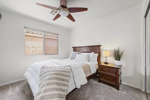 Bedroom - 4327 E Tether Trl, Phoenix, AZ 85050 photo 3 of 3