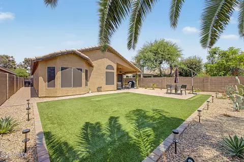 Exterior - 4327 E Tether Trl, Phoenix, AZ 85050 photo 7 of 7