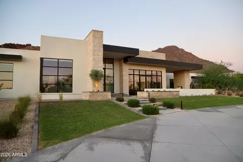 Exterior - 4822 E Palomino Rd, Phoenix, AZ 85018 photo 3 of 8