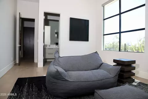 Bedroom - 4822 E Palomino Rd, Phoenix, AZ 85018 photo 5 of 5