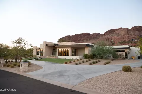 Exterior - 4822 E Palomino Rd, Phoenix, AZ 85018 photo 4 of 8