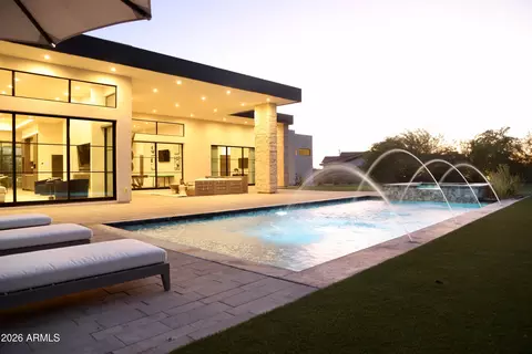 Exterior - 4822 E Palomino Rd, Phoenix, AZ 85018 photo 8 of 8