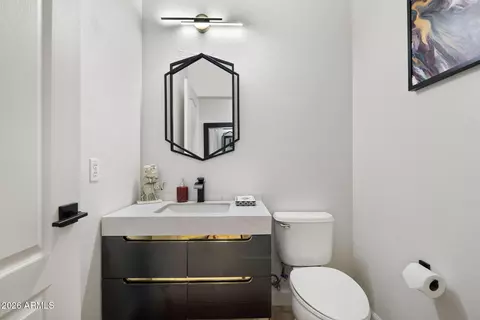 Bath - 3355 E Hopkins Rd, Gilbert, AZ 85295 photo 6 of 8
