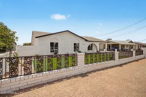 Other - 2327 E Victory Dr, Tempe, AZ 85288 photo 2 of 5