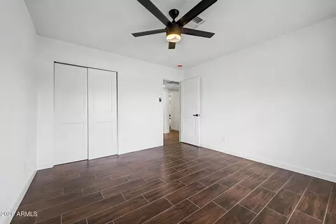 Bedroom - 2327 E Victory Dr, Tempe, AZ 85288 photo 3 of 3