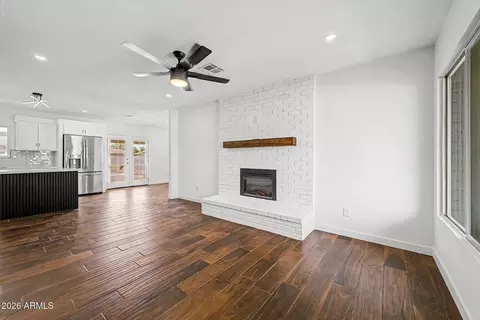 Living - 2327 E Victory Dr, Tempe, AZ 85288 photo 2 of 2