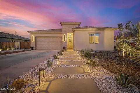 34885 N Palm Dr, San Tan Valley, AZ 85140