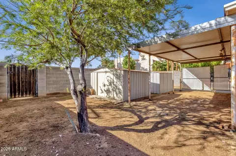 Exterior - 345 W Montecito Ave, Phoenix, AZ 85013 photo 10 of 14