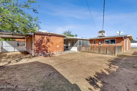 Exterior - 345 W Montecito Ave, Phoenix, AZ 85013 photo 12 of 14
