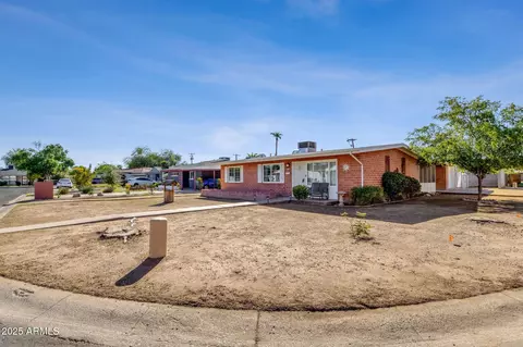 Exterior - 345 W Montecito Ave, Phoenix, AZ 85013 photo 5 of 14