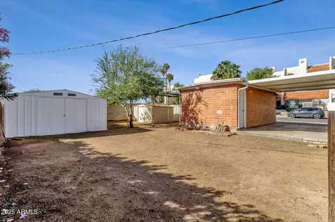 Exterior - 345 W Montecito Ave, Phoenix, AZ 85013 photo 9 of 14