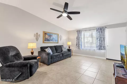 Living - 345 W Montecito Ave, Phoenix, AZ 85013 photo 1 of 1