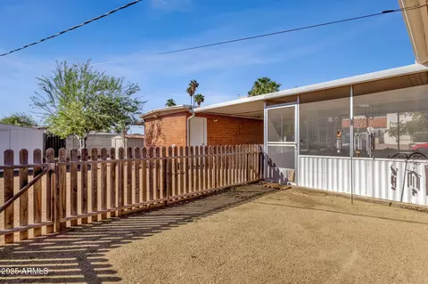 Exterior - 345 W Montecito Ave, Phoenix, AZ 85013 photo 14 of 14