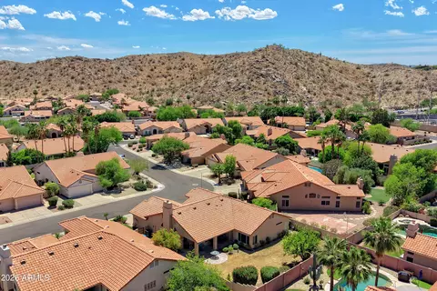 View/Area - 2542 E Mountain Sky Ave, Phoenix, AZ 85048 photo 12 of 14