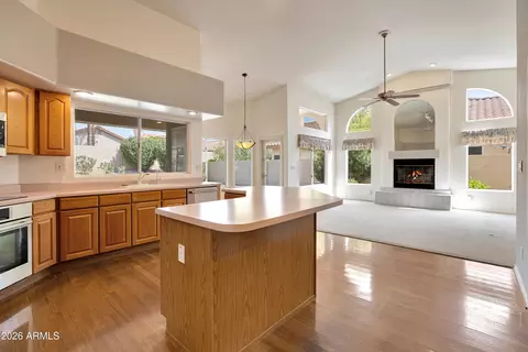 Kitchen - 2542 E Mountain Sky Ave, Phoenix, AZ 85048 photo 2 of 4