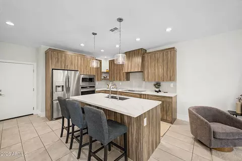 Kitchen - 137 E Hearne Way, Gilbert, AZ 85234 photo 2 of 3