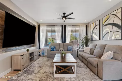 Living - 6766 S Seneca Ct, Gilbert, AZ 85298 photo 1 of 3
