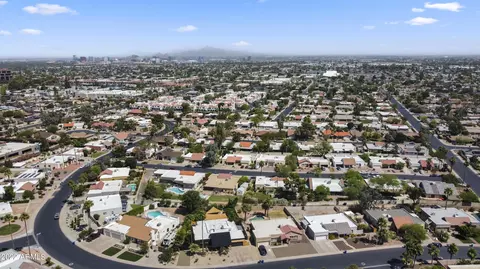 View/Area - 1834 E Riviera Dr, Tempe, AZ 85282 photo 2 of 10