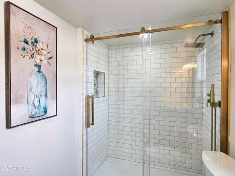 Bath - 210 C St, Bisbee, AZ 85603 photo 6 of 6