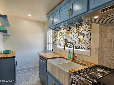 Kitchen - 210 C St, Bisbee, AZ 85603 photo 4 of 4