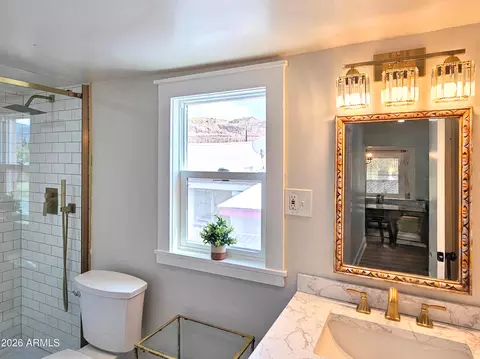 Bath - 210 C St, Bisbee, AZ 85603 photo 5 of 6