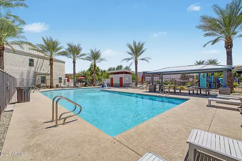 Exterior - 8176 N 22nd Dr, Phoenix, AZ 85021 photo 7 of 7