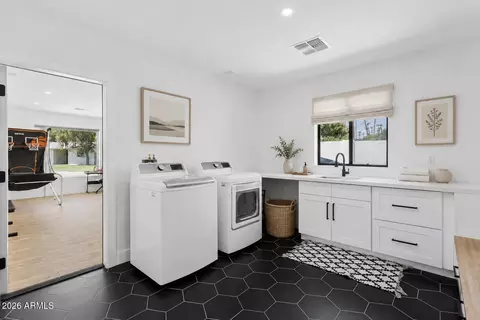 Other - 504 W Harmont Dr, Phoenix, AZ 85021 photo 7 of 12