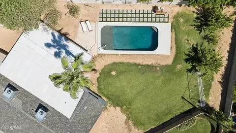 Exterior - 504 W Harmont Dr, Phoenix, AZ 85021 photo 9 of 10