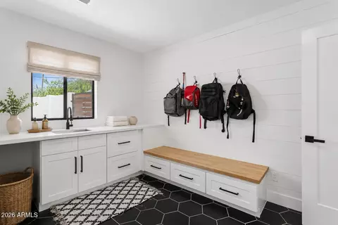 Other - 504 W Harmont Dr, Phoenix, AZ 85021 photo 8 of 12