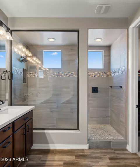 Bath - 10052 E Tamery Ave, Mesa, AZ 85212 photo 7 of 8