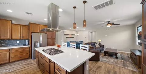 Kitchen - 10052 E Tamery Ave, Mesa, AZ 85212 photo 7 of 7