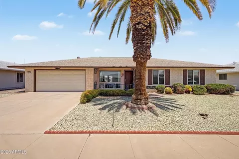 10420 W Gulf Hills Dr, Sun City, AZ 85351