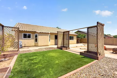 Exterior - 2155 E Sherri Dr, Gilbert, AZ 85296 photo 8 of 16