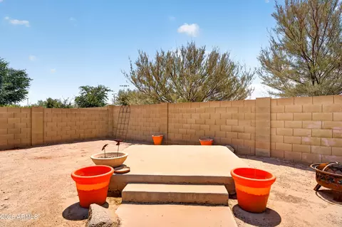 Exterior - 2155 E Sherri Dr, Gilbert, AZ 85296 photo 10 of 16