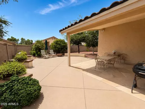 Exterior - 739 W Douglas Ave, Gilbert, AZ 85233 photo 4 of 4